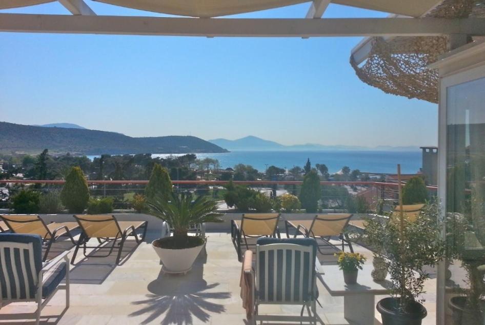 Varkiza Seaside Penthouse With Private Roof Deck Vári Exterior foto